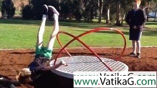 Download Funny stunt time - Funny video for mobile phone..