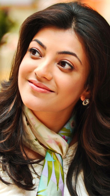 Kajal agarwal smile