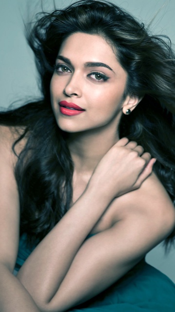 Deepika padukone stunning