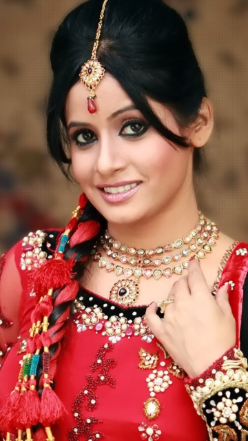 Miss pooja 