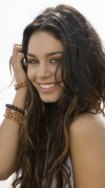 Vanessa anne hudgens 