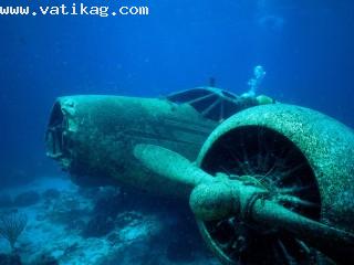 Sunken plane, aruba