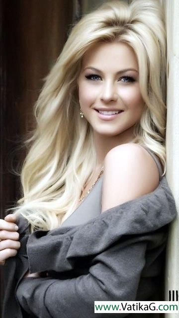 Julianne hough 