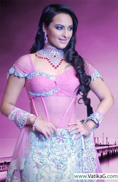 Sonakshi sinha 10 