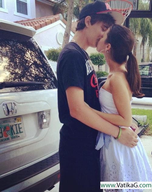 Kissing couple