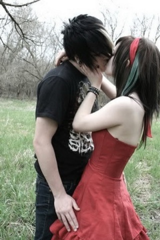 Romantic kiss ever 