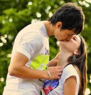  lovely kiss