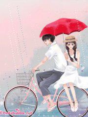Romantic couple on cycle